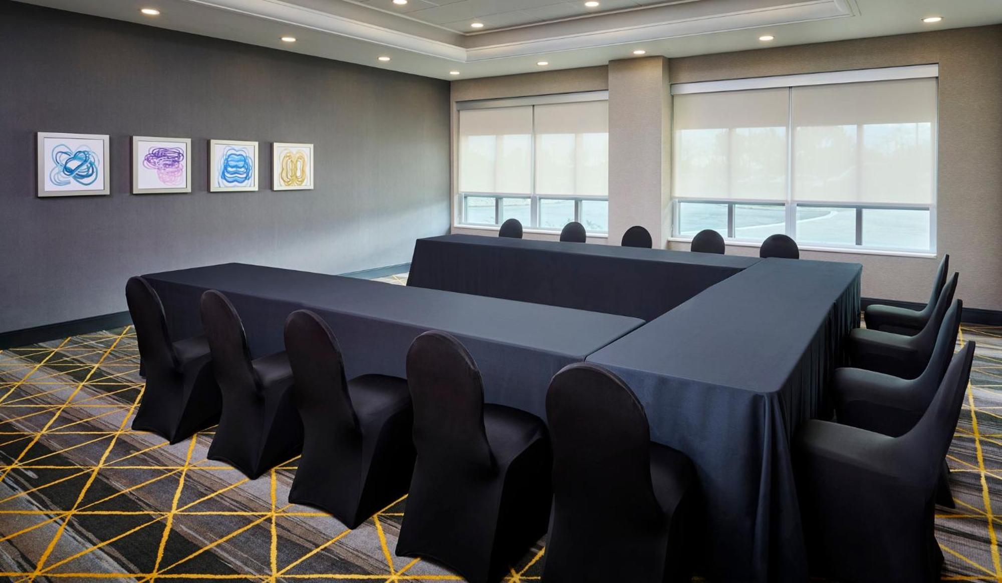 Holiday Inn & Suites Oakville At Bronte By Ihg Eksteriør billede